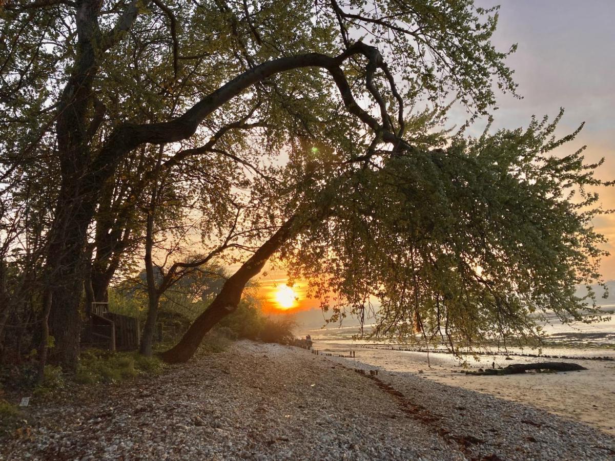 12A Solent Landing Direct Beach Access เบมบริดจ์ ภายนอก รูปภาพ